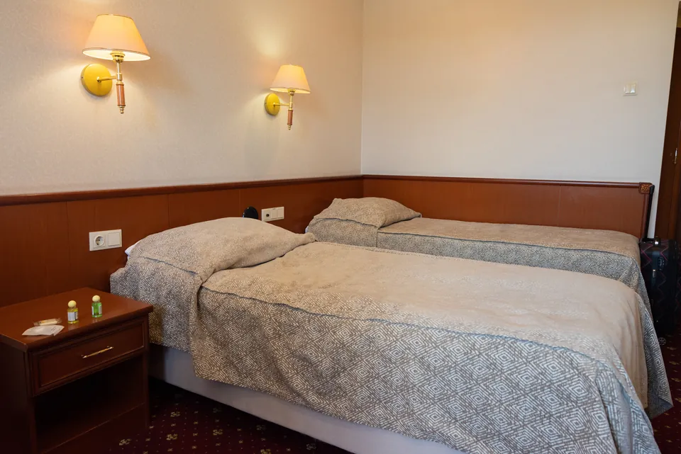 Hotel Room Types for Groups in Korea: Twins, Singles, Ondol