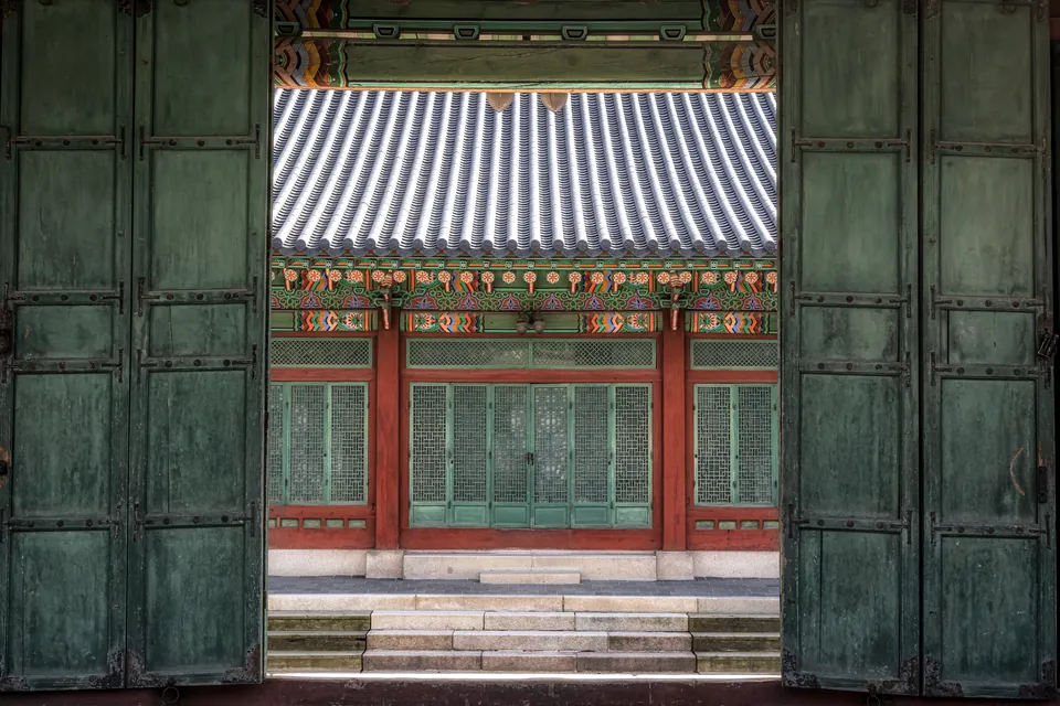 Jongmyo Shrine for Groups: Seoul's Royal Ancestral Rite