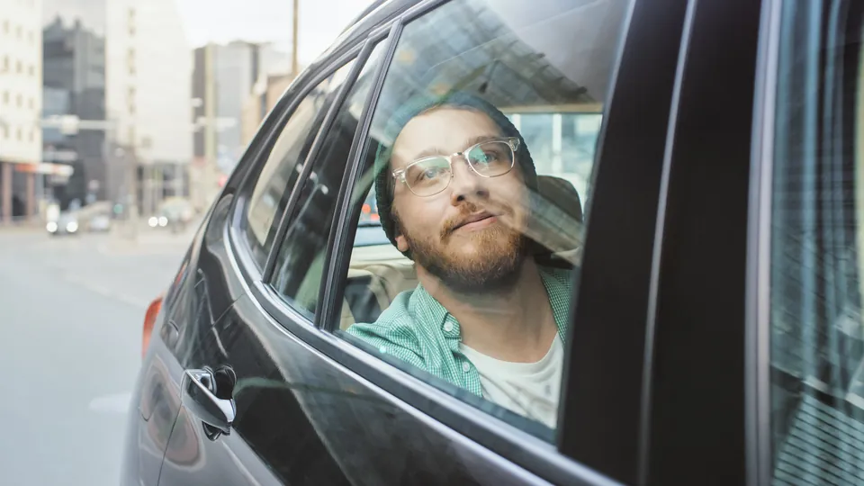 Passenger travelling through the city by private vehicle